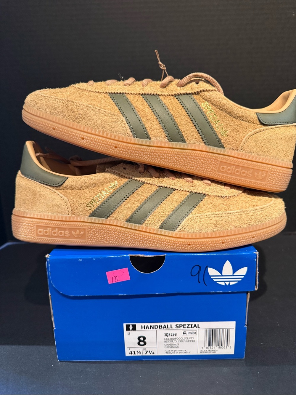 adidas Men’s Handball Spezial Suede Sneakers 8M- Tan/Olive